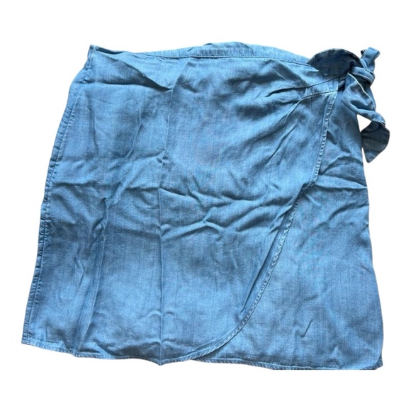 Loft Woman’s Blue Tie Wrap Skirt 💙 - Picture 5 of 7